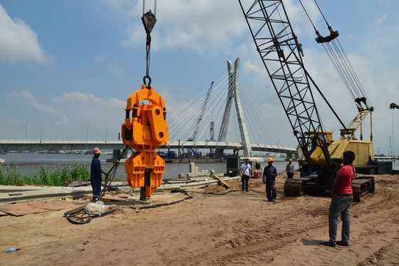 PLC ควบคุมเครื่องจักรฐานรากเสาเข็มเหล็กสำหรับสถานที่ก่อสร้าง