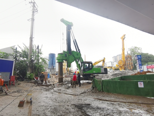 แท่นตอกเสาเข็ม Headroom ต่ำ 20t แรงดึงกลับ 200kN เส้นผ่านศูนย์กลางการเจาะ 600 มม