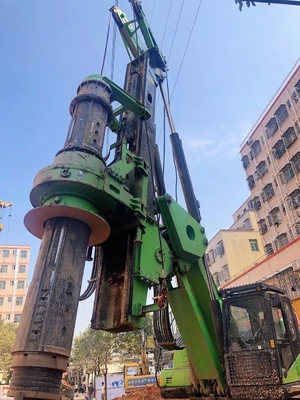 แท่นตอกเสาเข็ม Headroom ต่ำแบบ Telescopic แรงดึงกลับ 200kN กำลังขับ 150kW