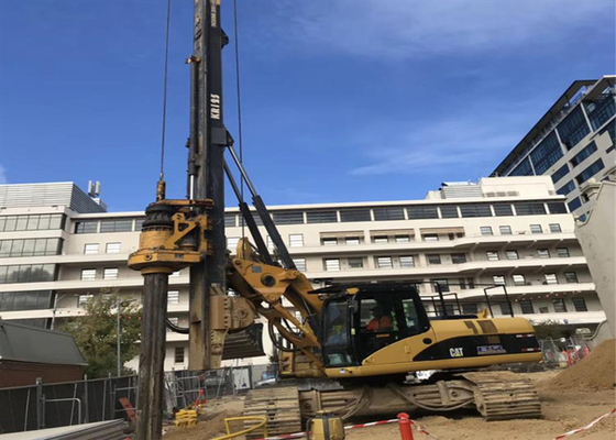 125kNm 43m Crawler Mat Machine สำหรับตอกเสาเข็มเจาะมินิโรตารี่ Rig Borehole Hydraulic
