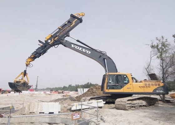 รถขุดขนาดเล็ก 1600 กก. อุปกรณ์ต่อพ่วงแบบยาว Clamshell Excavator Telescopic Boom